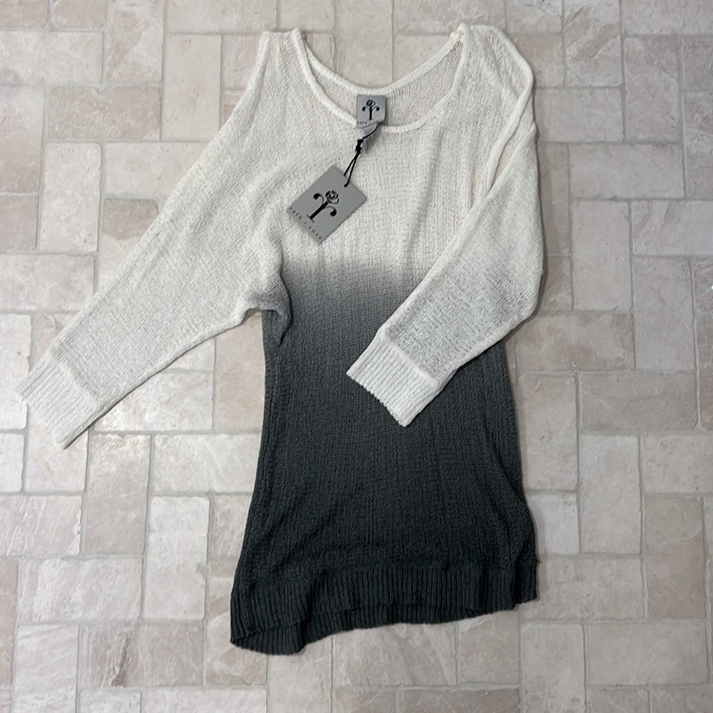 Cold Shoulder Ombré Sweater